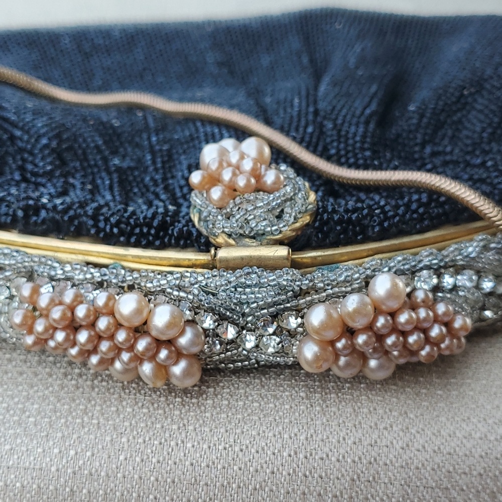 1940's Vintage black beaded purse